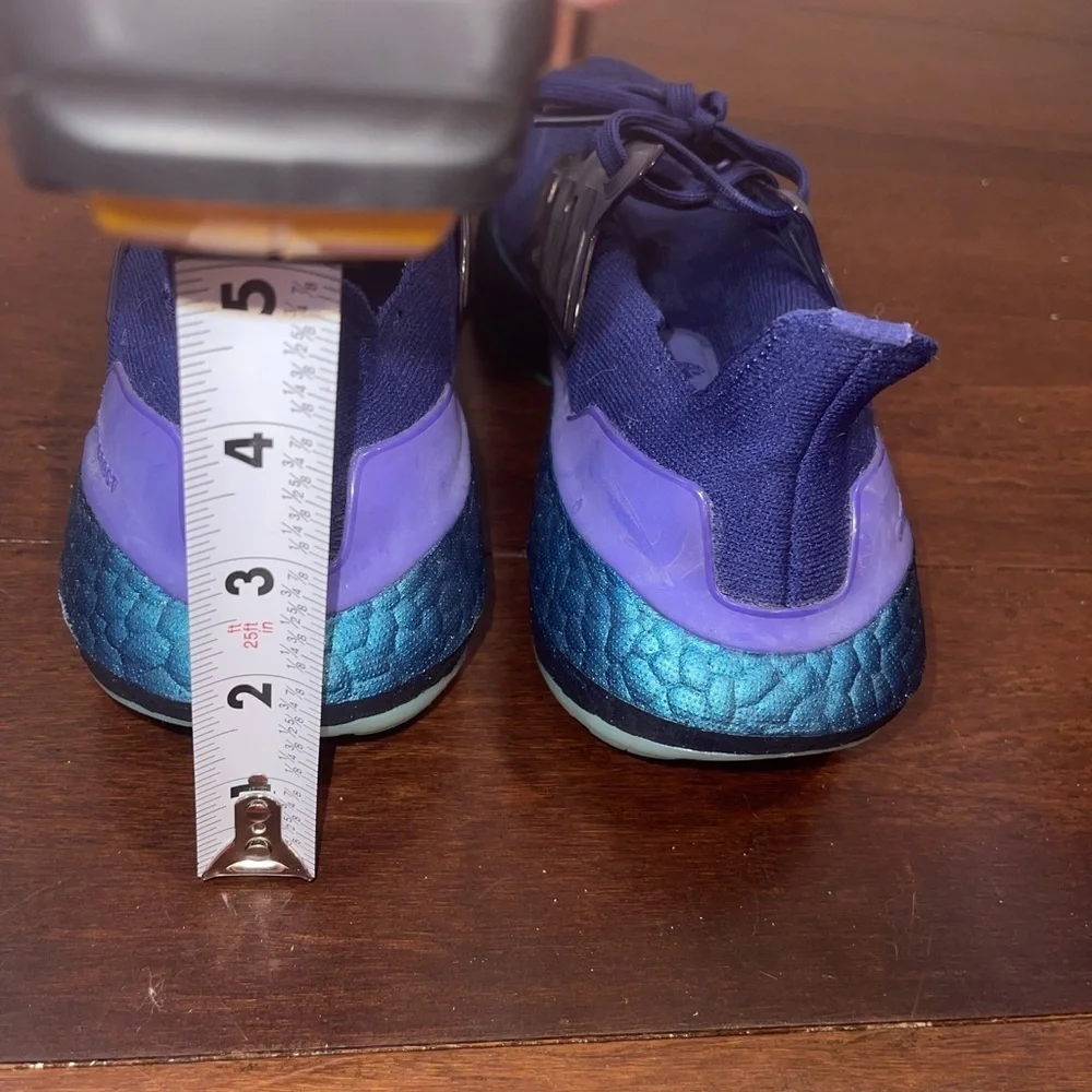 guc Adidas ultraboost Vibrant teal and Purple running Shoes 6